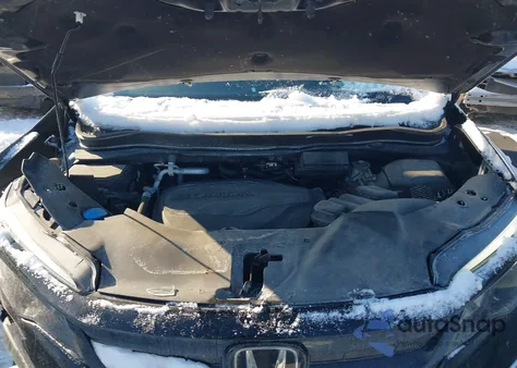 2021 Honda Pilot Awd Special Edition from USA, damaged, VIN 5FNYF6H24MB013531